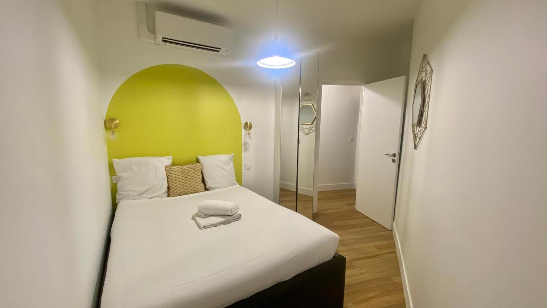 Appartement Lumineux Proche Saint-Lazare - 8P Paris Exterior photo